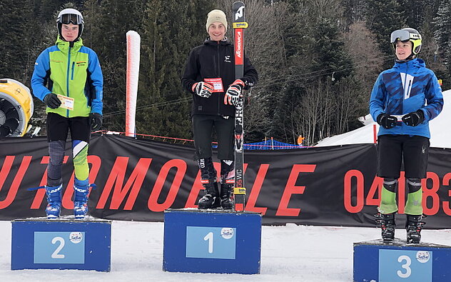 Beim ersten Rennen wurde Silvan Briker, SC Attinghausen grossartiger Tagessieger