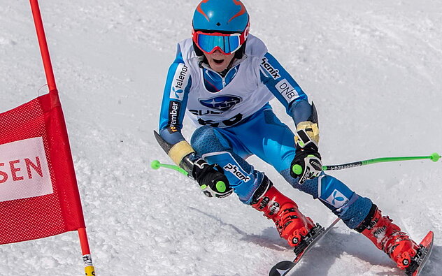 Die Urner Nachwuchsfahrer (auf dem Bild Matteo Wipfli) haben somit dieses Jahr keinen Heimvorteil für die ZSSV U16 Titelkämpfe Die Urner Nachwuchsfahrer (auf dem Bild Matteo Wipfli) haben somit dieses Jahr keinen Heimvorteil für die ZSSV U16 Titelkämpfe