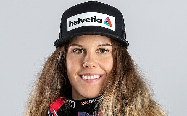 Aline Danioth holt den Nachwuchspreis 2019 der Schweizer Sporthilfe (Bild Swiss-Ski)
