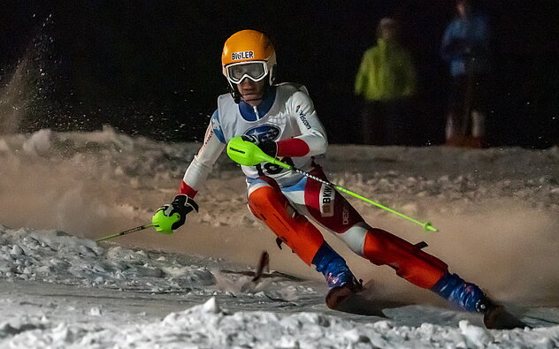 Der Seedorfner Nico Schuler, SC Gotthard Andermatt siegt klar bei den Knaben U16 (Bild Alex Kündig)