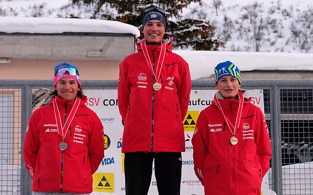 Das Podest der Knaben U16 mit dem ZSSV-Meister Livio Huber (SC Horw, mitte) flankiert von Matteo Gisler (SSC Schattdorf, links) und Mario Briker (SC Unterschächen, rechts), Bild Flavia Cathry