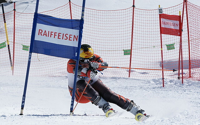 Stefan Briker Stefan Briker