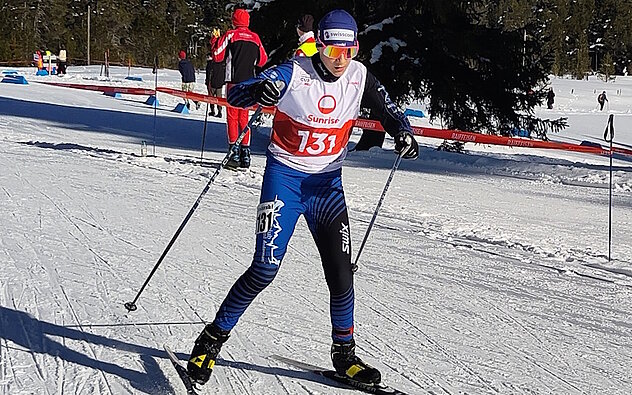 Luca Gisler (SC Gotthard-Andermatt) bei seinem Triumph am sonntäglichen Verfolgungsrennen (Bild Flavia Cathry)