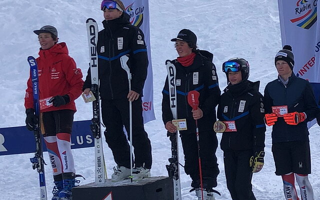 Der Schattdorfer Noah Gisler vom SC Gotthard Andermatt verhinderte bei den Knaben U16 mit Rang 2 einen totalen Züricher Triumpf Der Schattdorfer Noah Gisler vom SC Gotthard Andermatt verhinderte bei den Knaben U16 mit Rang 2 einen totalen Züricher Triumpf