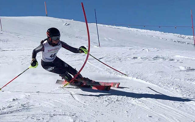 Die Flüelerin Meret Muheim, SC Attinghausen auf ihrer Fahrt zur Slalom Silbermedaille Die Flüelerin Meret Muheim, SC Attinghausen auf ihrer Fahrt zur Slalom Silbermedaille