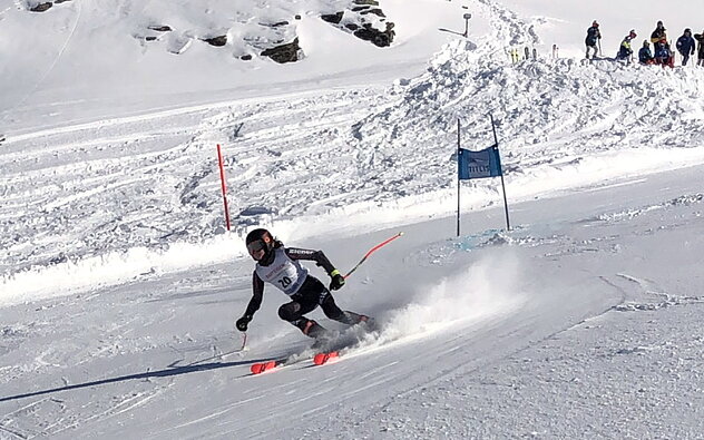 Die Flüelerin Meret Muheim, SC Attinghausen, wurde mit zwei ausgeglichenen Läufen als U14 Fahrerin Gesamtfünfte