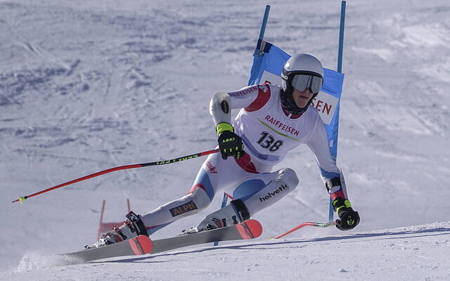 Der Flüeler Linus Muheim erkämpfte sich auf der Klewenalp seinen ersten Kategoriensieg bei den Knaben U16 (Bild Alex Kündig)